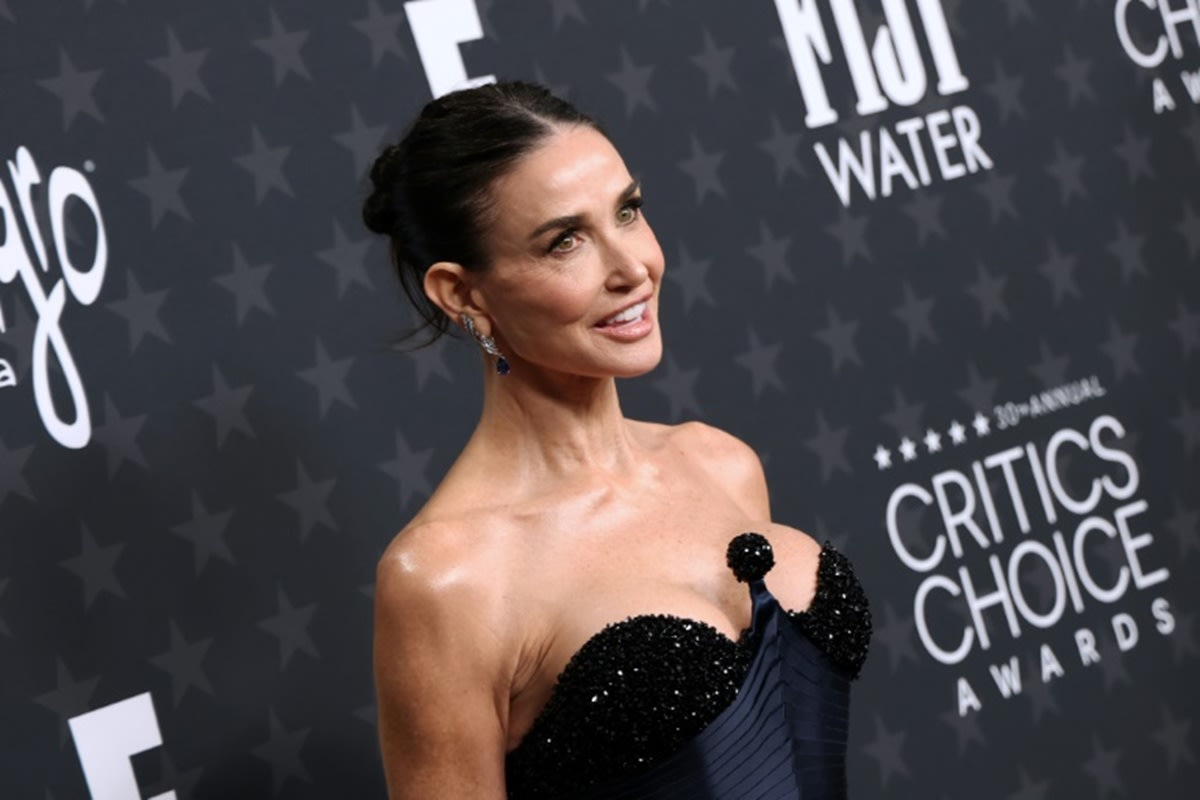 Demi Moore Before And After Photos Through The Years: Shocking Changes Hint Of Major Cosmetic Procedures